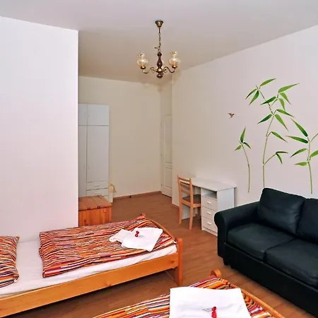 Hostel Ritchie's & Praha